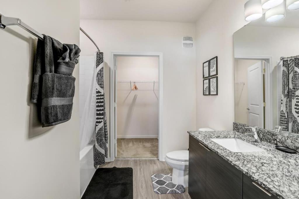 2-Bedroom Eccentric Oasis Tampa Eksteriør bilde