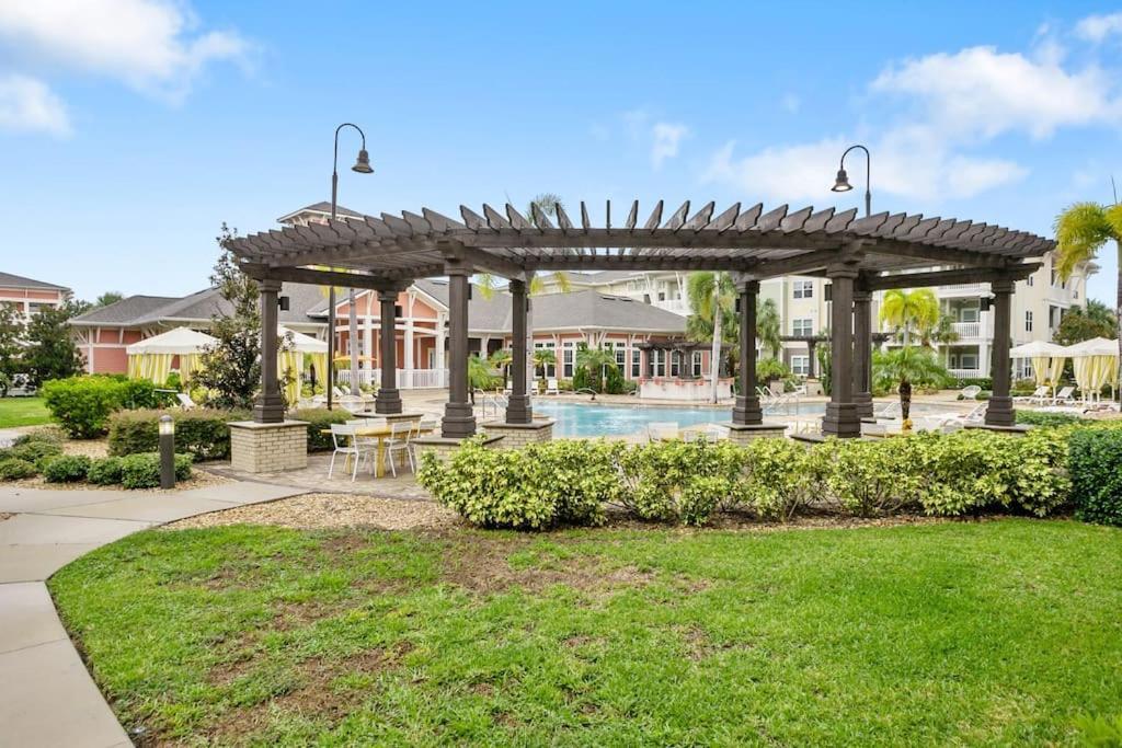 2-Bedroom Eccentric Oasis Tampa Eksteriør bilde