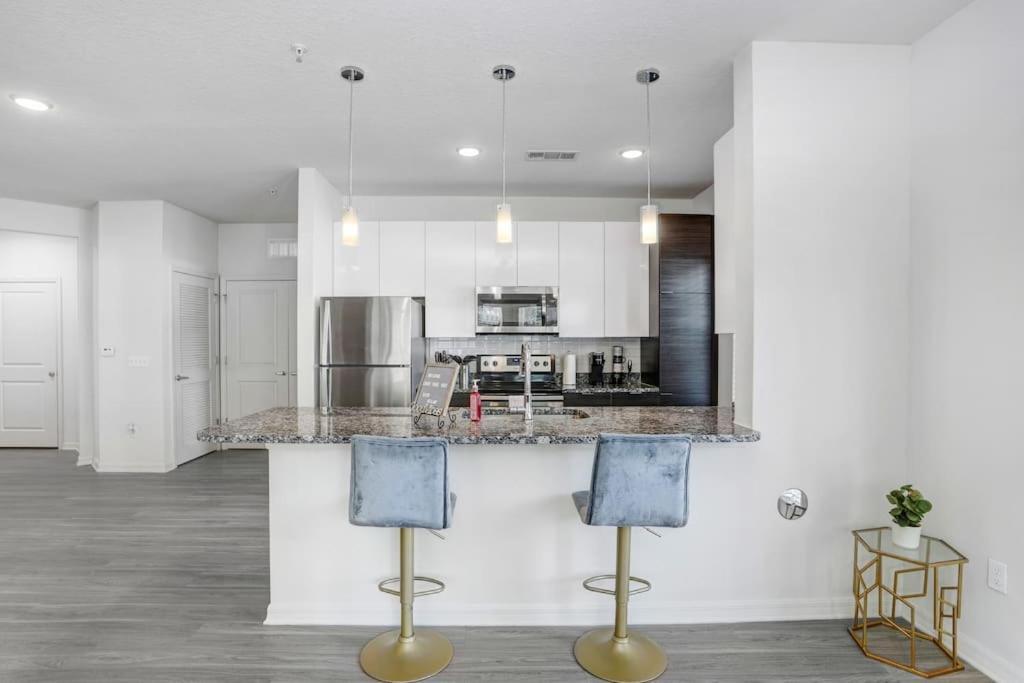 2-Bedroom Eccentric Oasis Tampa Eksteriør bilde