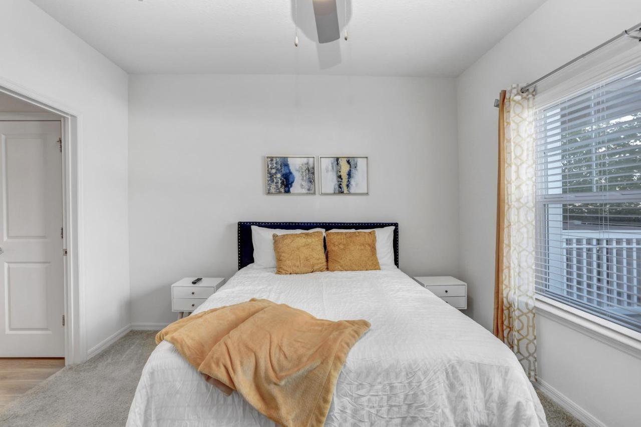 2-Bedroom Eccentric Oasis Tampa Eksteriør bilde